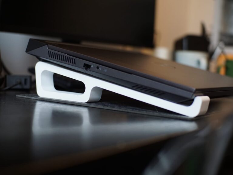 Suporte de Notebook – Base Ergonômica para Trabalho e Estudos