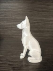 Cachorro Decorativo Preto ou Branco – Estátua Pet Moderna 3D