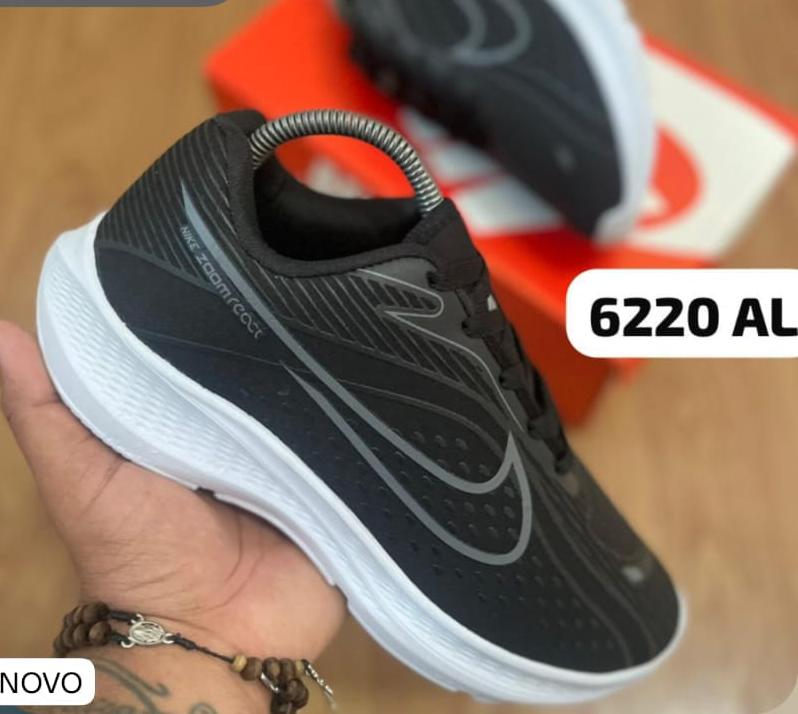 Tênis Nike Zoom