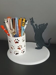 Porta-canetas de gato, organizador de mesa gato com borboleta