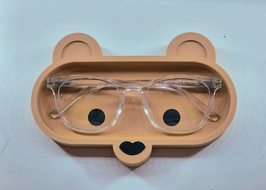 Porta-Óculos de Mesa Formato Ursinho Fofo